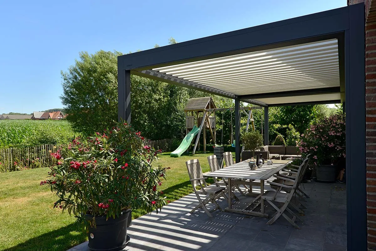 bioklimatska pergola po meri samostoječa