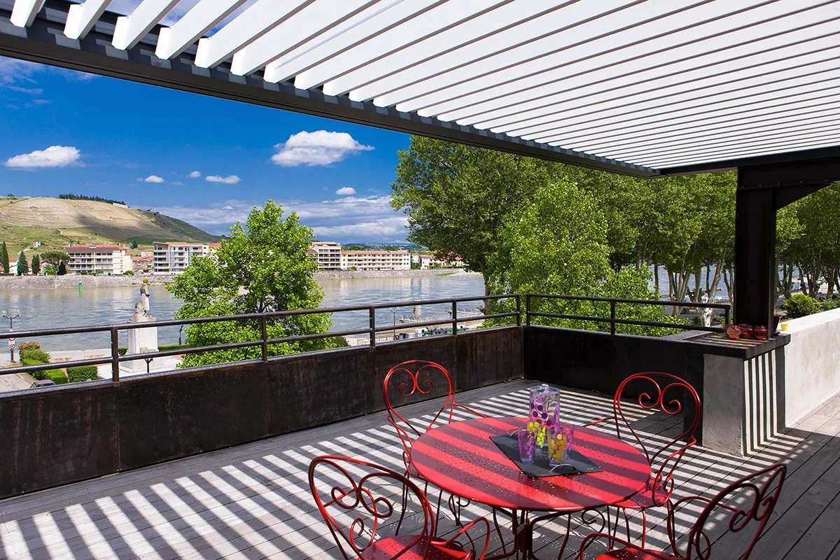 bioklimatska pergola po meri