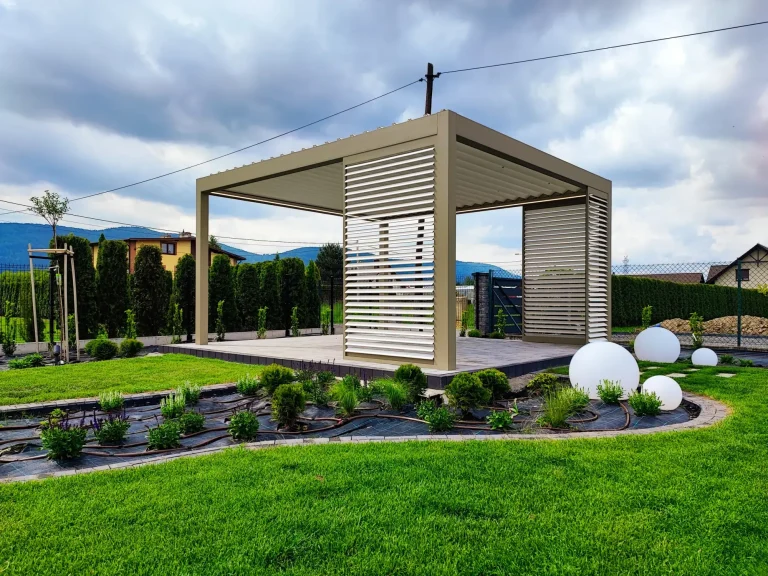Bioklimatska pergola Surma Toscana Basic