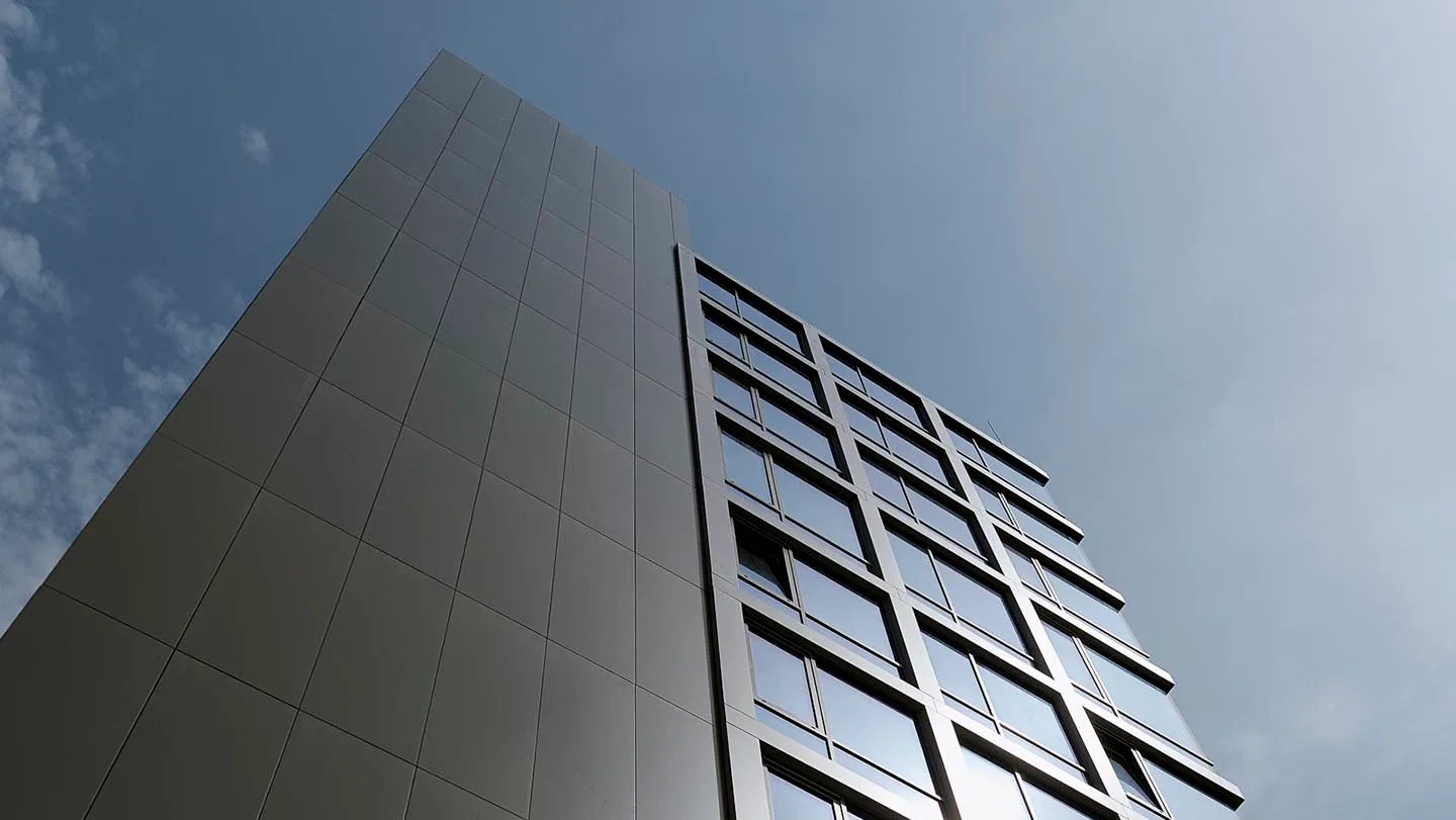 NEU Residences penthouse s pogledom nad Ljubljano – 6